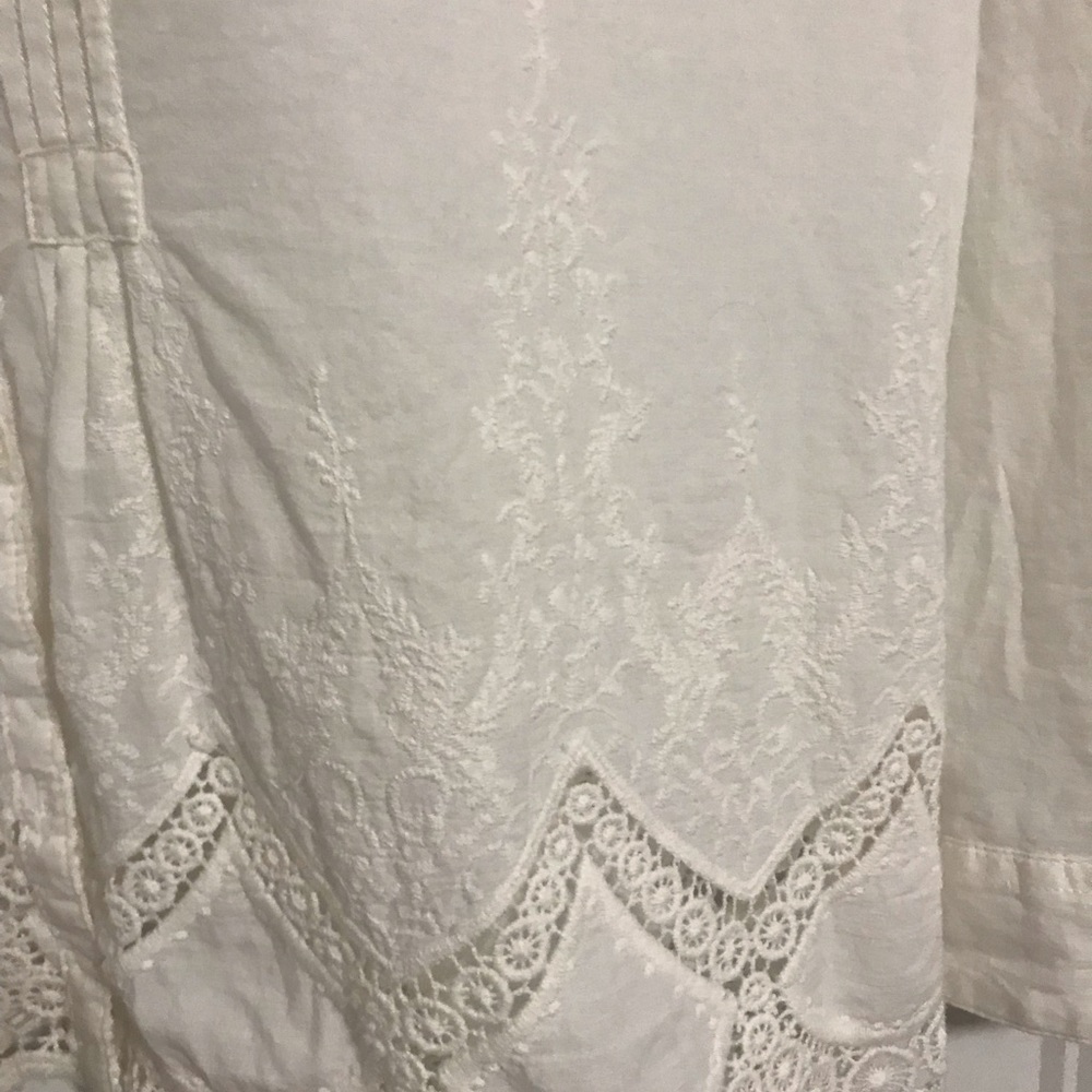 Lace button down - Picture 2 of 4